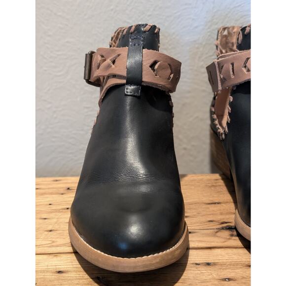 Musse & Cloud Black Brown Leather Aina Strapped Side Buckled Boots US Size 7 - Picture 3 of 11